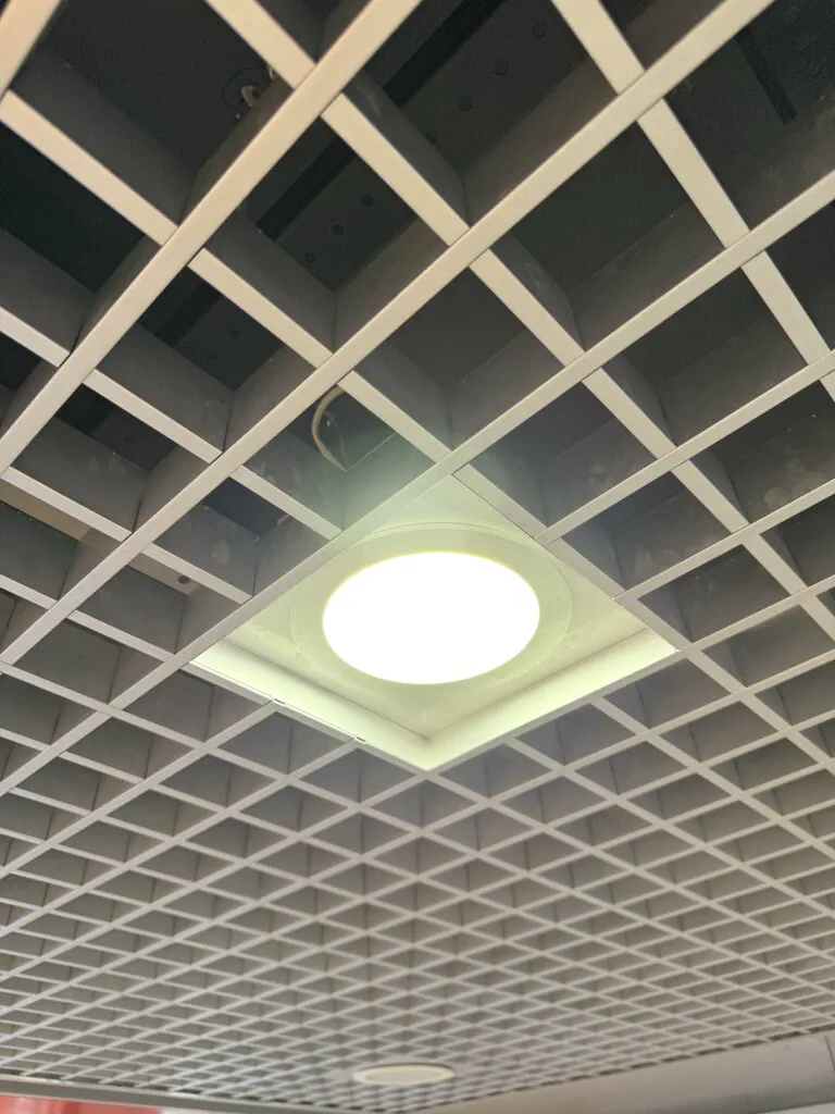 Indoor cell ceiling system